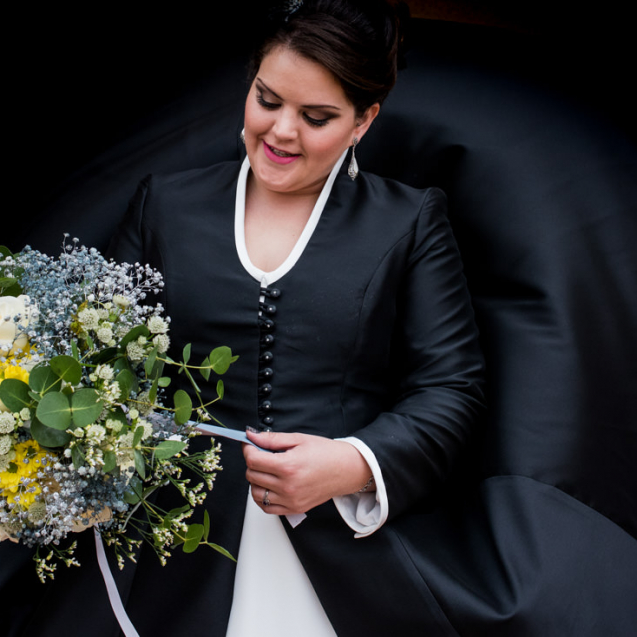 novia vestido negro