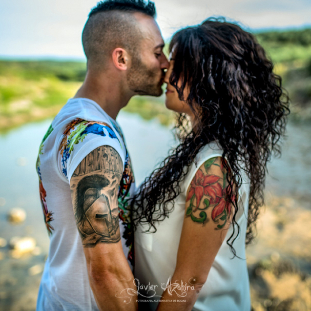FOTOS PAREJA TATUAJES SESION