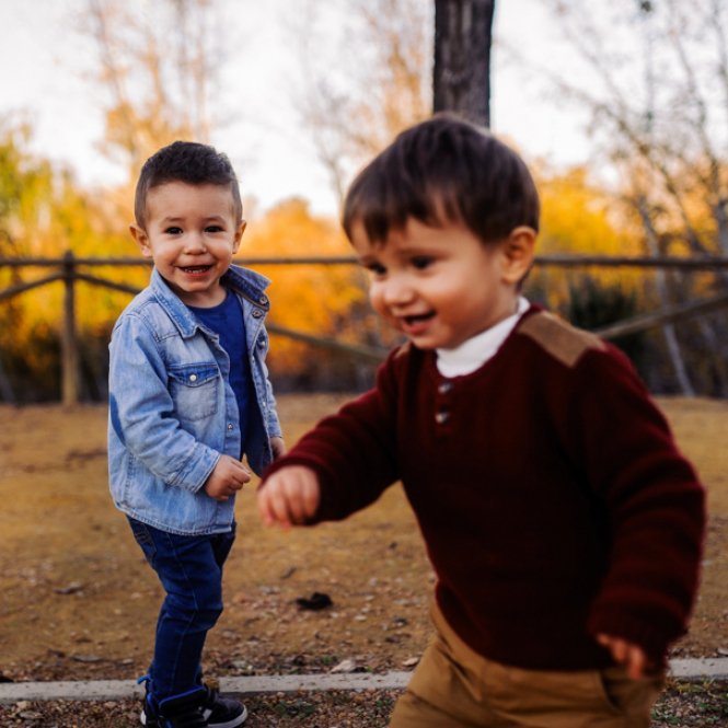 Sesion-en-el-campo-con-niños-0017